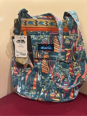Kavu Keeper Sail Dreams Crossbody. NWT!